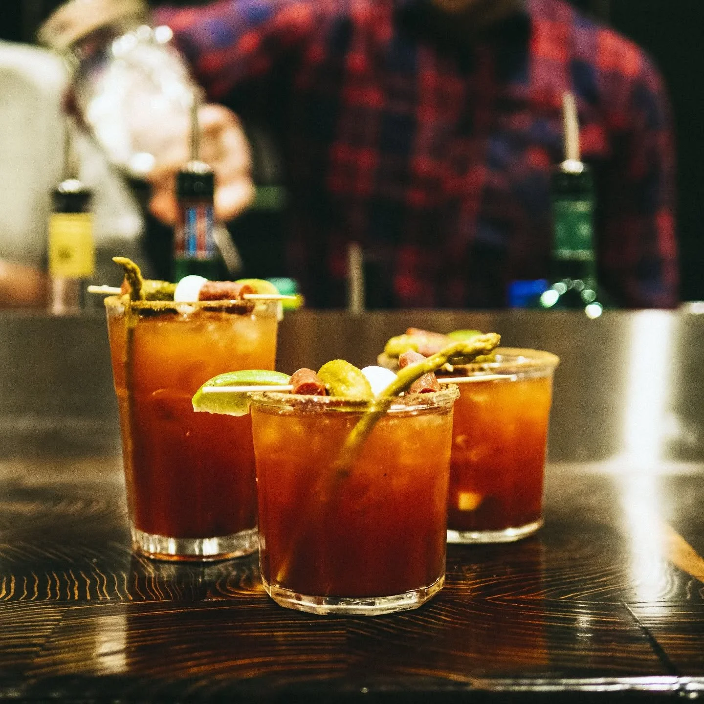 Sunday Solutions.

Caesars on special for Sunday Funday all day for your recovery needs 🍅.

Open 12-6pm.

#ginlanedistilling #sundayfunday #yka360 #drinkmoregin #caesarsunday #explorekamloops