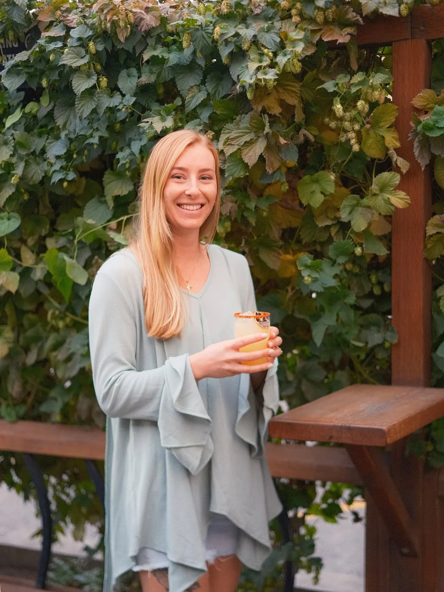 Long Weekend ✔️
Patio Open ✔️
Cocktails ✔️

Come in for a visit! Open Saturday 12-11pm &amp; Sunday 1-7pm!

[📷: @franklu.ca, 👩&zwj;🦰: Hannah]

#ginlanedistilling #patioseason #longweekend #explorekamloops #downtownkamloops