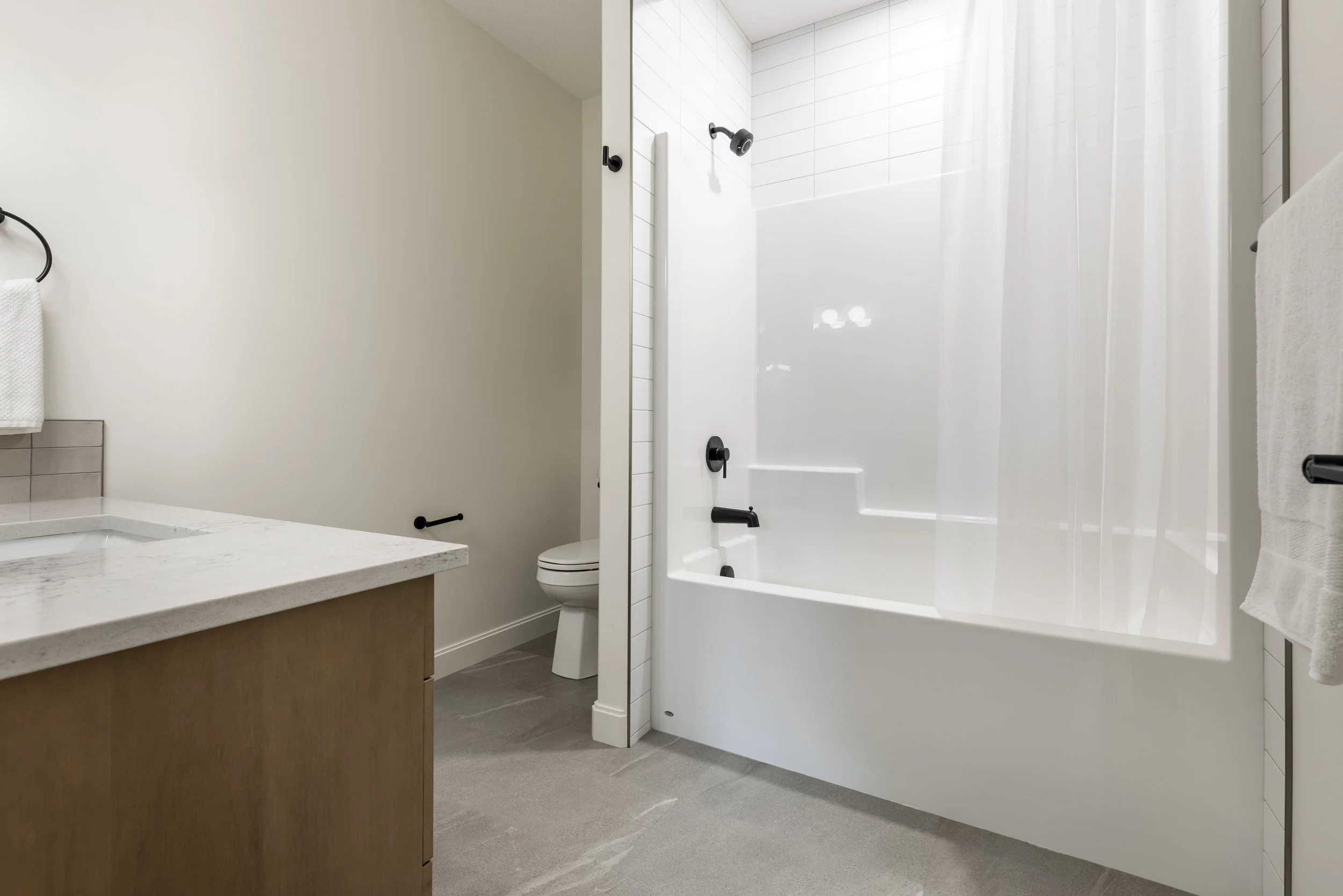 23 Coulee Ridge Dr-95.jpg