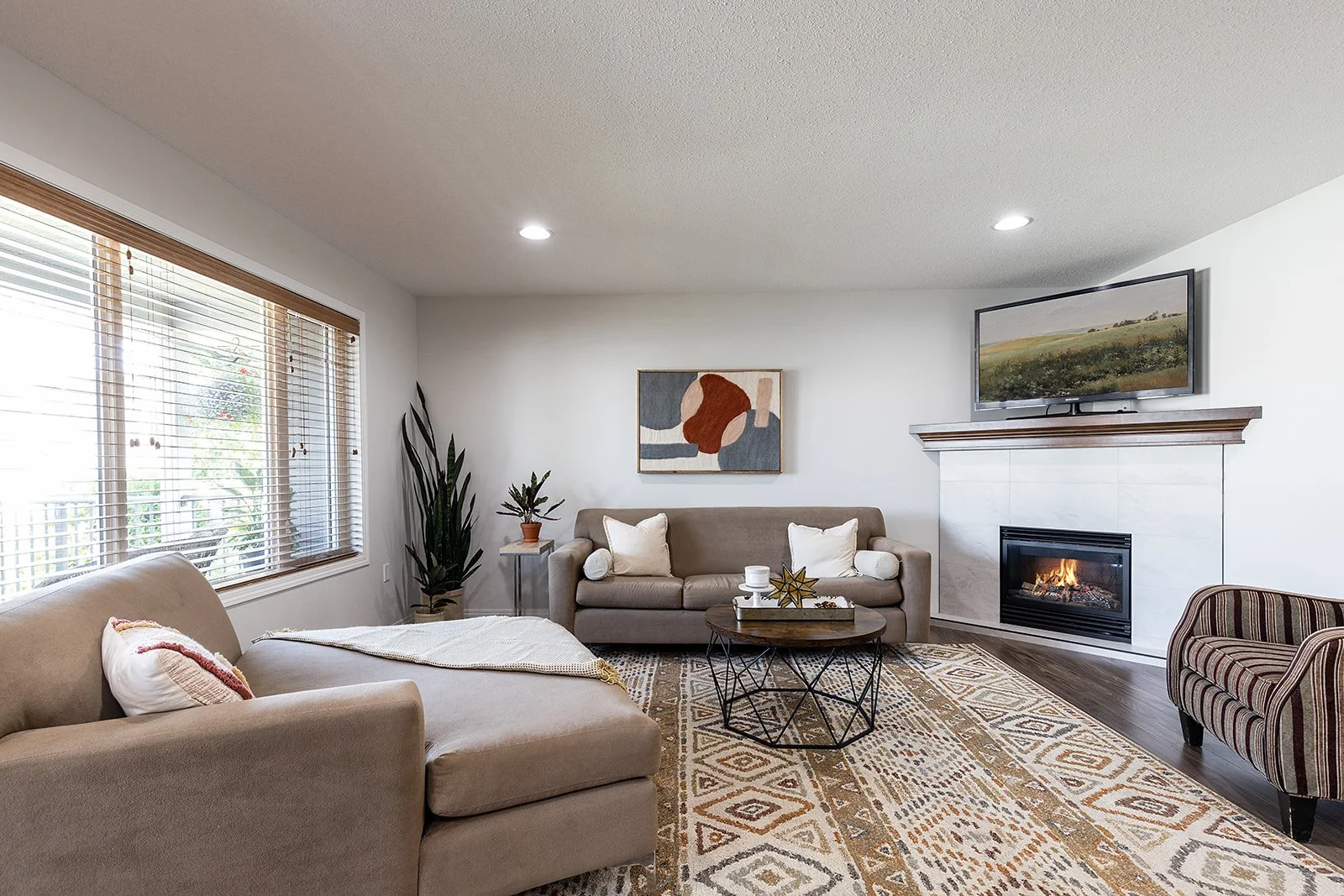 456 Somerside Place SE-10.jpg