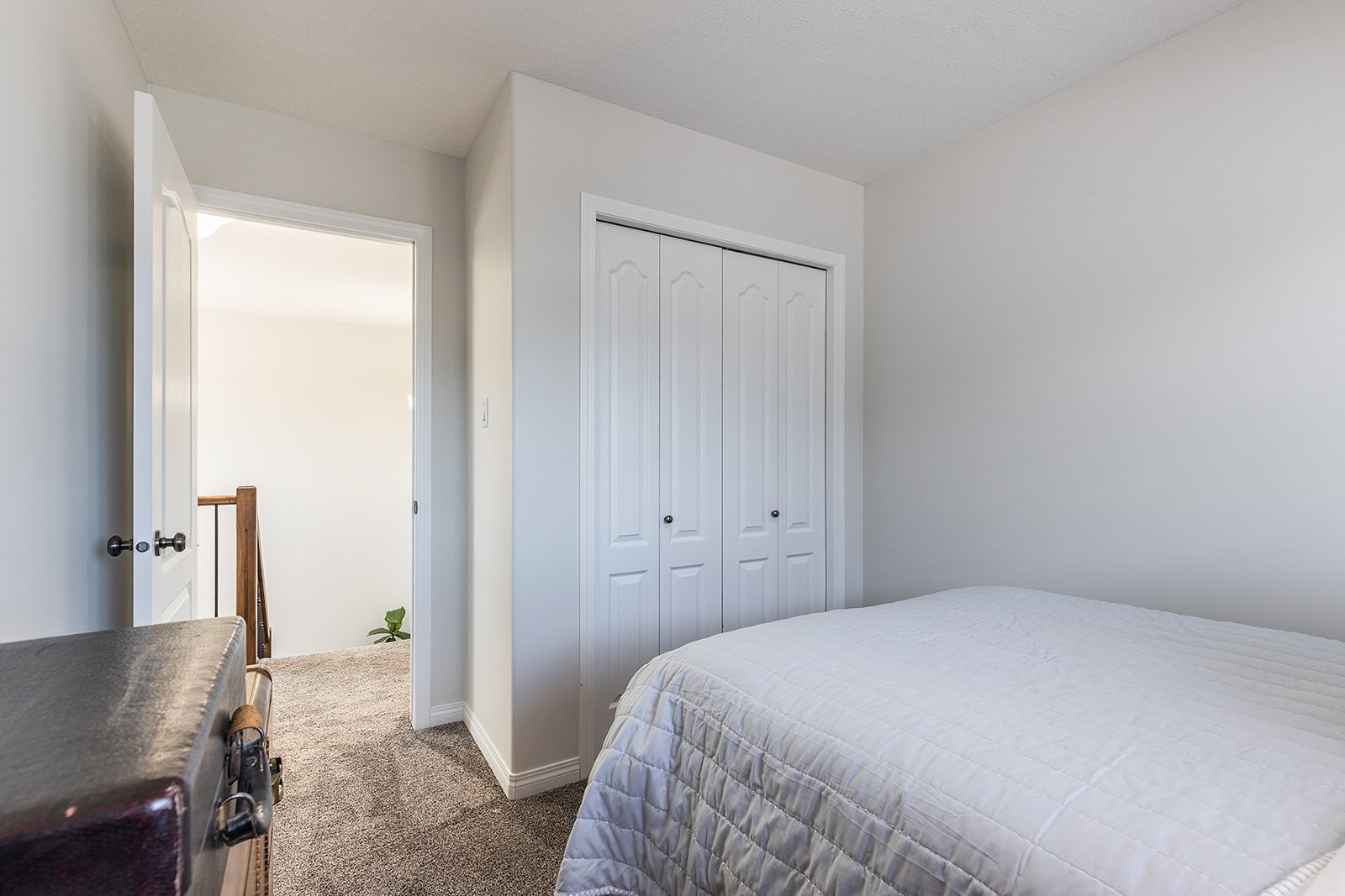 456 Somerside Place SE-28.jpg