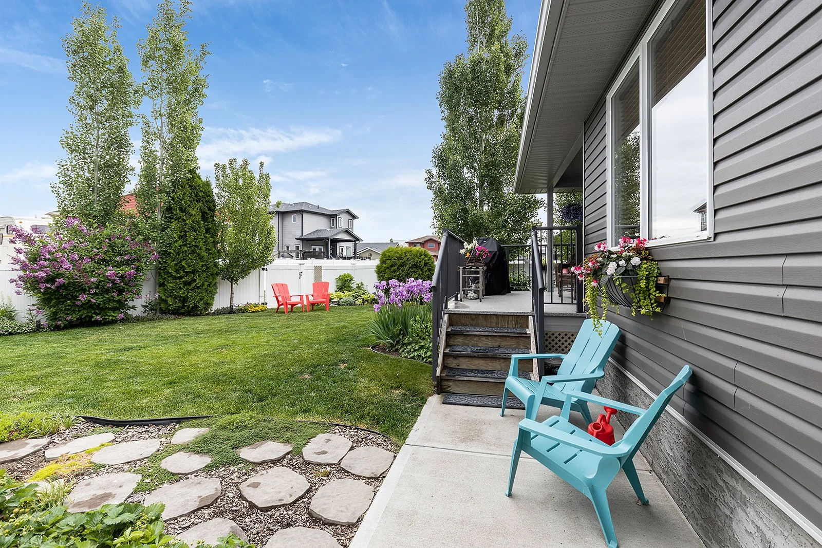 456 Somerside Place SE-44.jpg