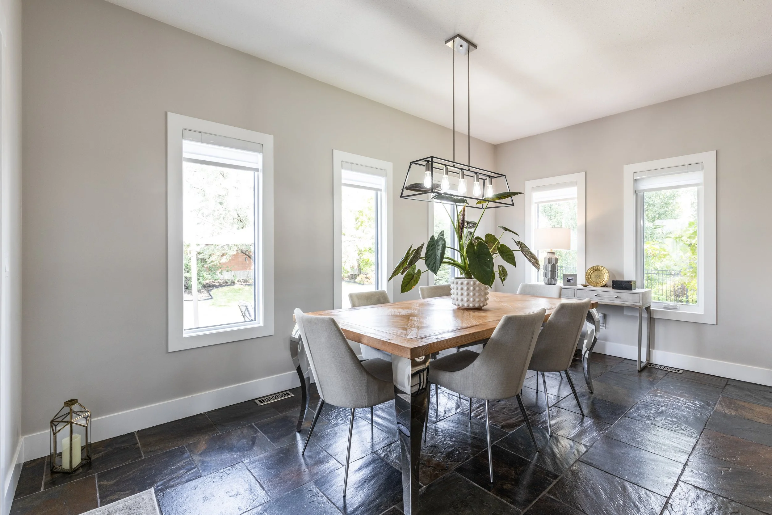 134 Desert Blume Cres-24.jpg