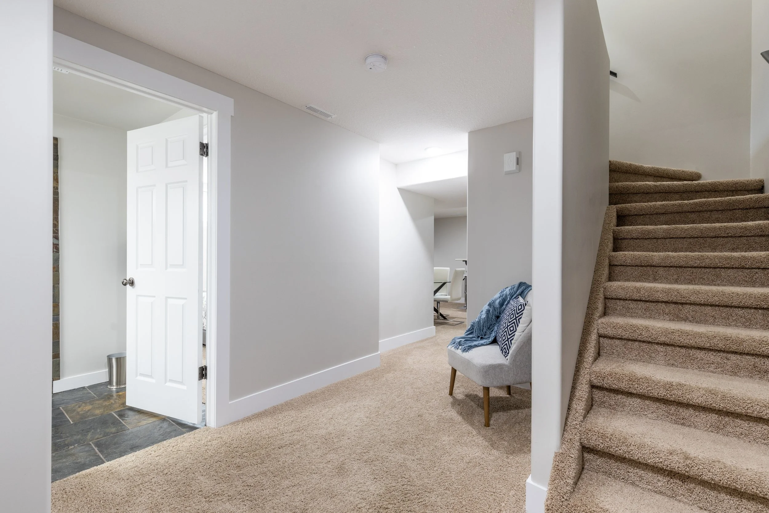 134 Desert Blume Cres-57.jpg