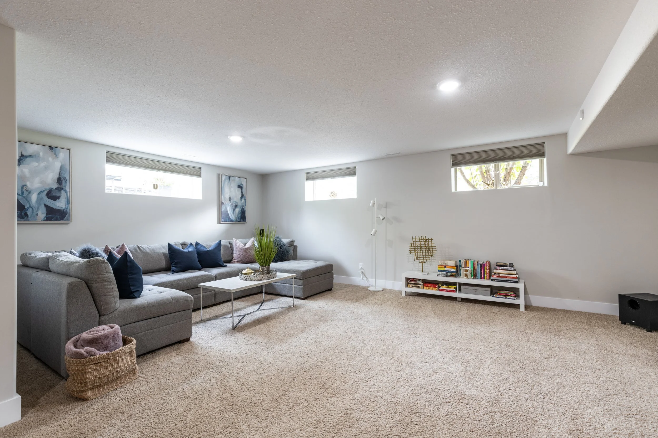134 Desert Blume Cres-60.jpg