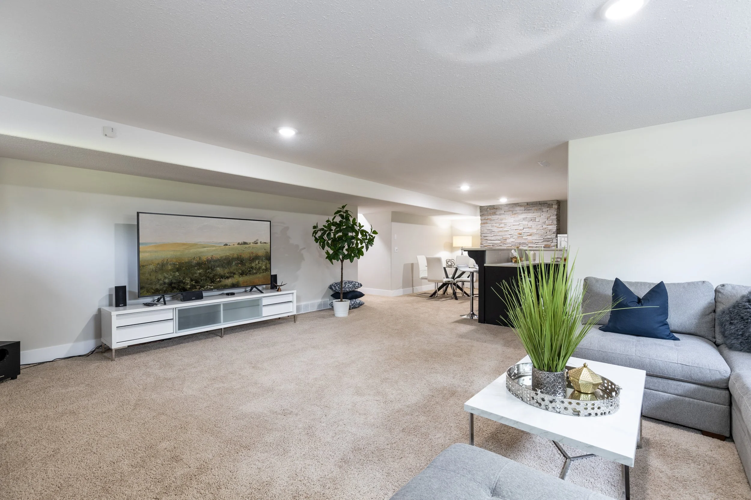 134 Desert Blume Cres-61.jpg