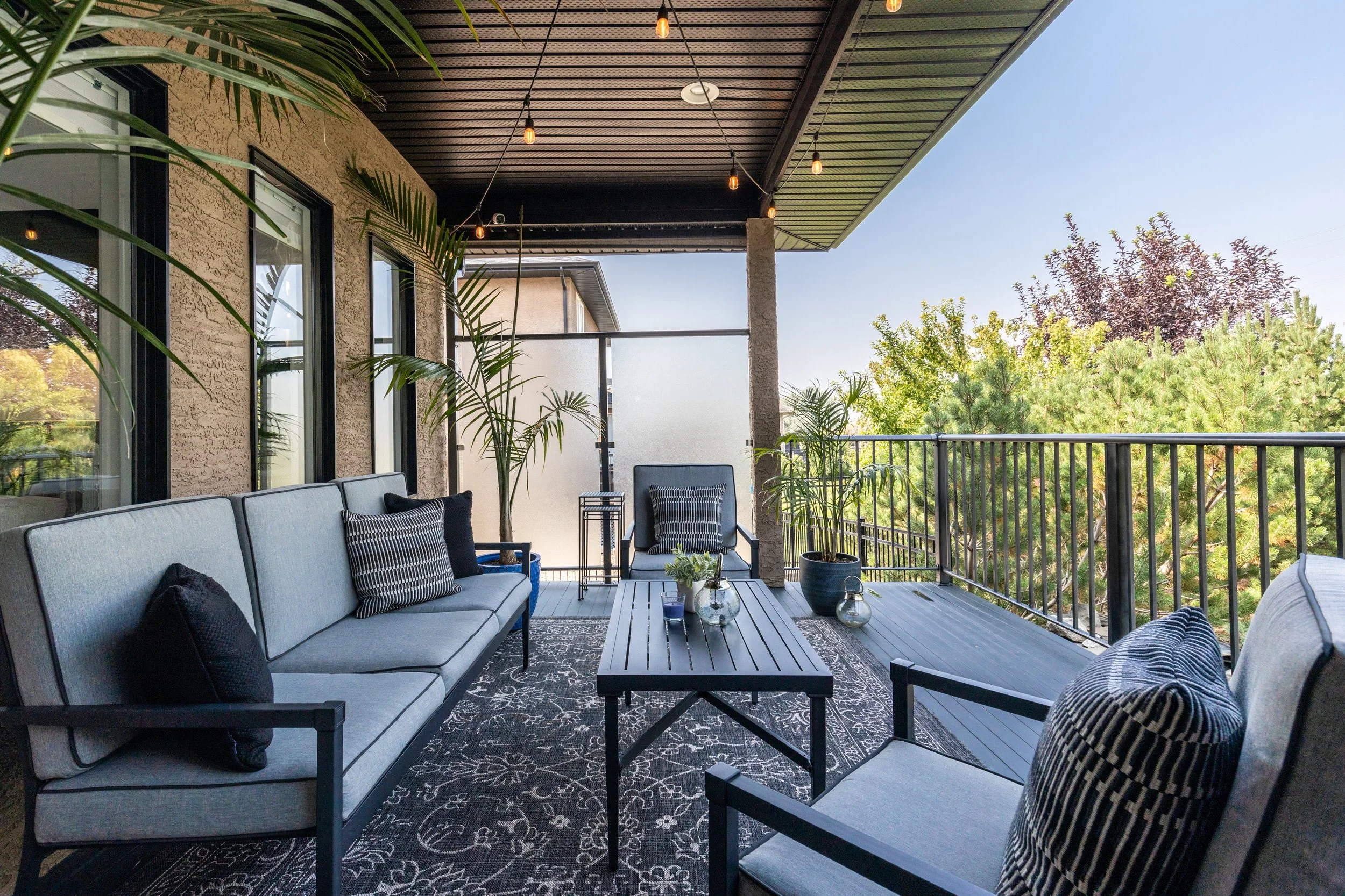 134 Desert Blume Cres-68.jpg
