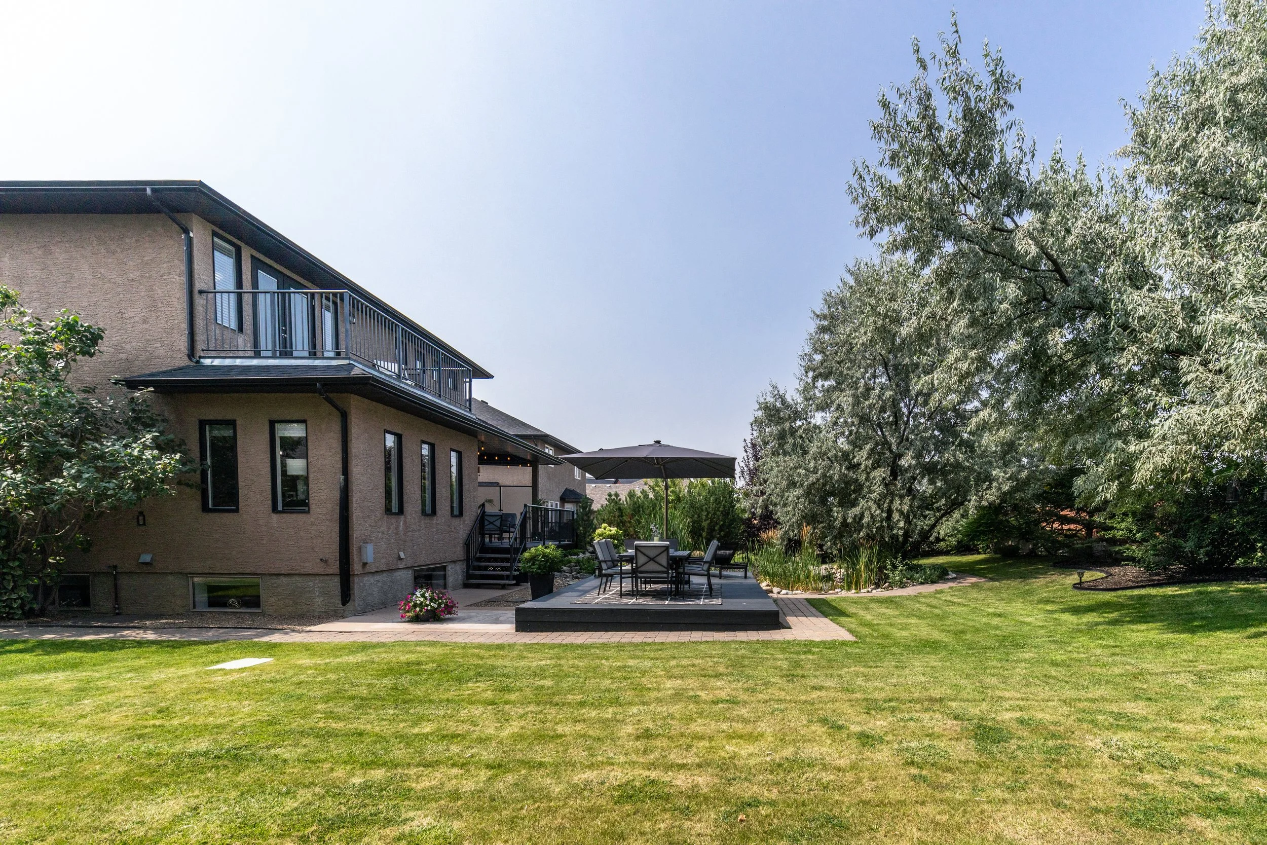 134 Desert Blume Cres-77.jpg