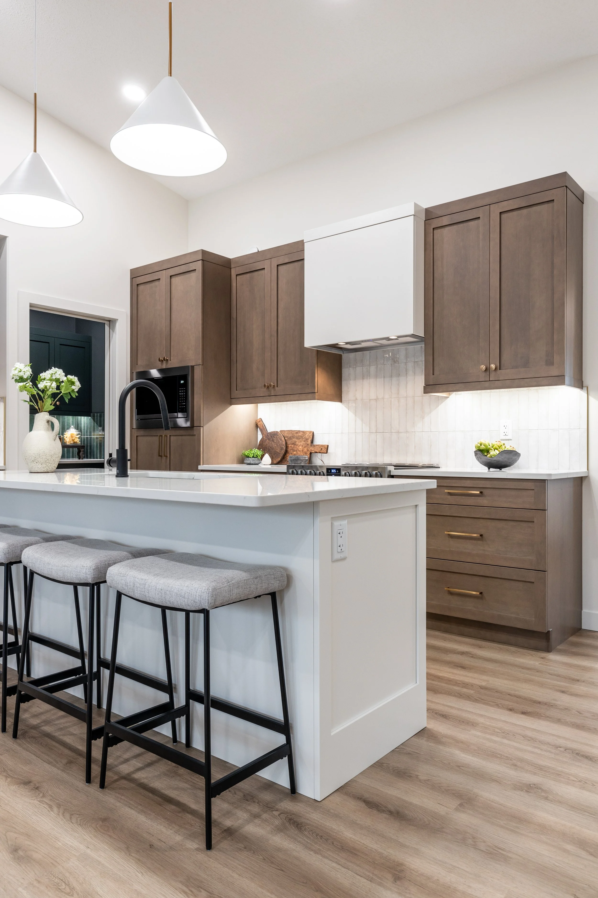 124 Hamptons Cres-7.jpg