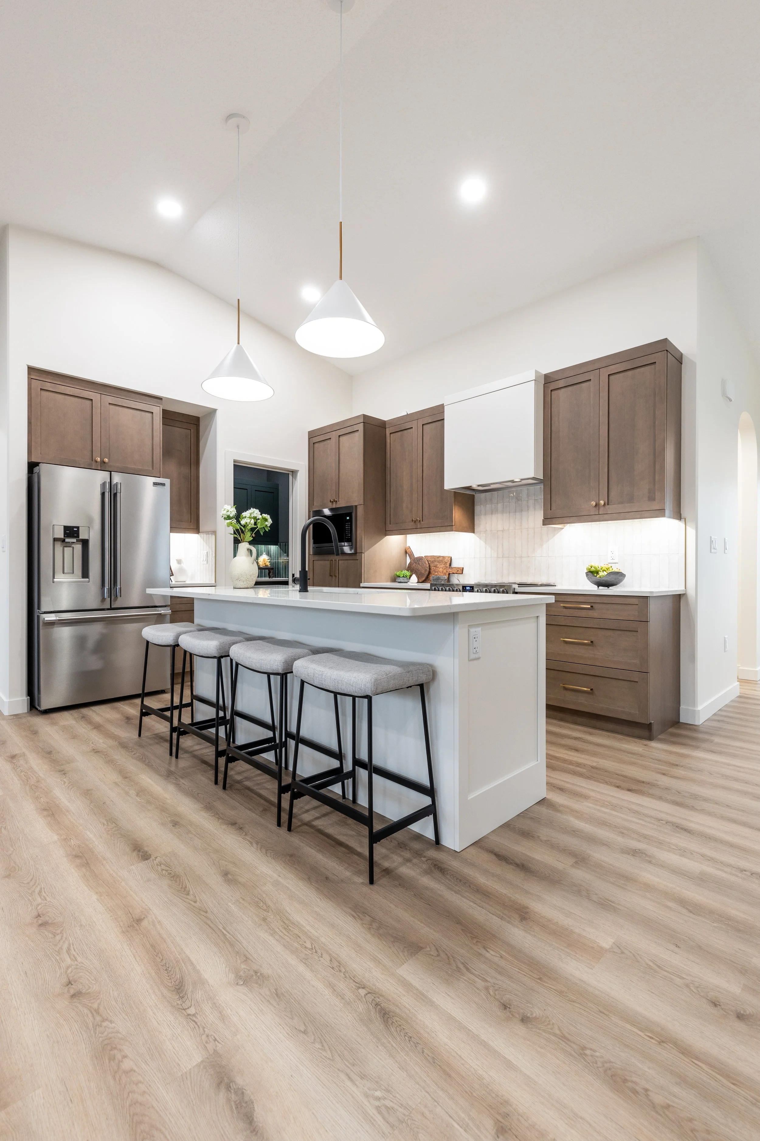 124 Hamptons Cres-8.jpg