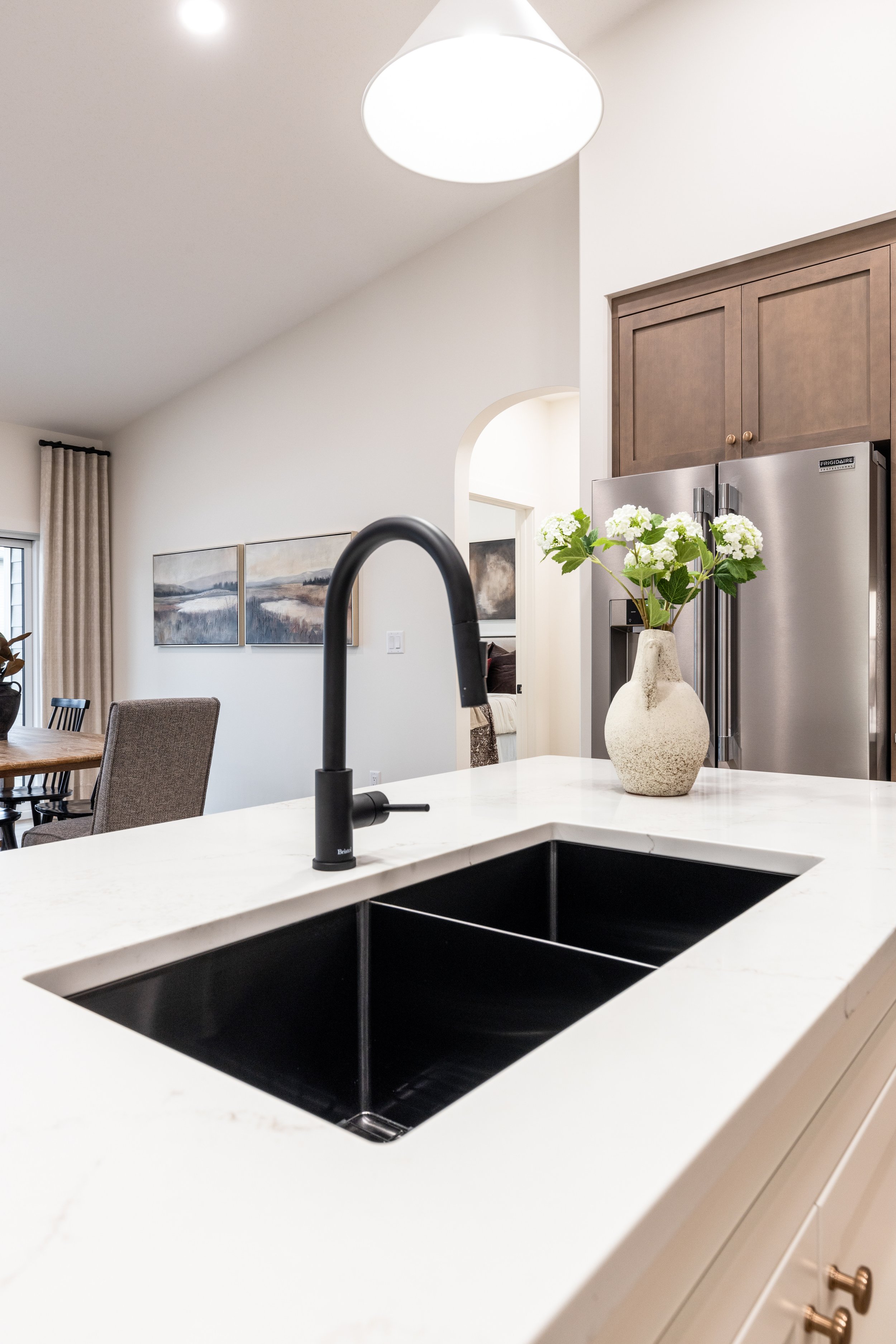 124 Hamptons Cres-20.jpg