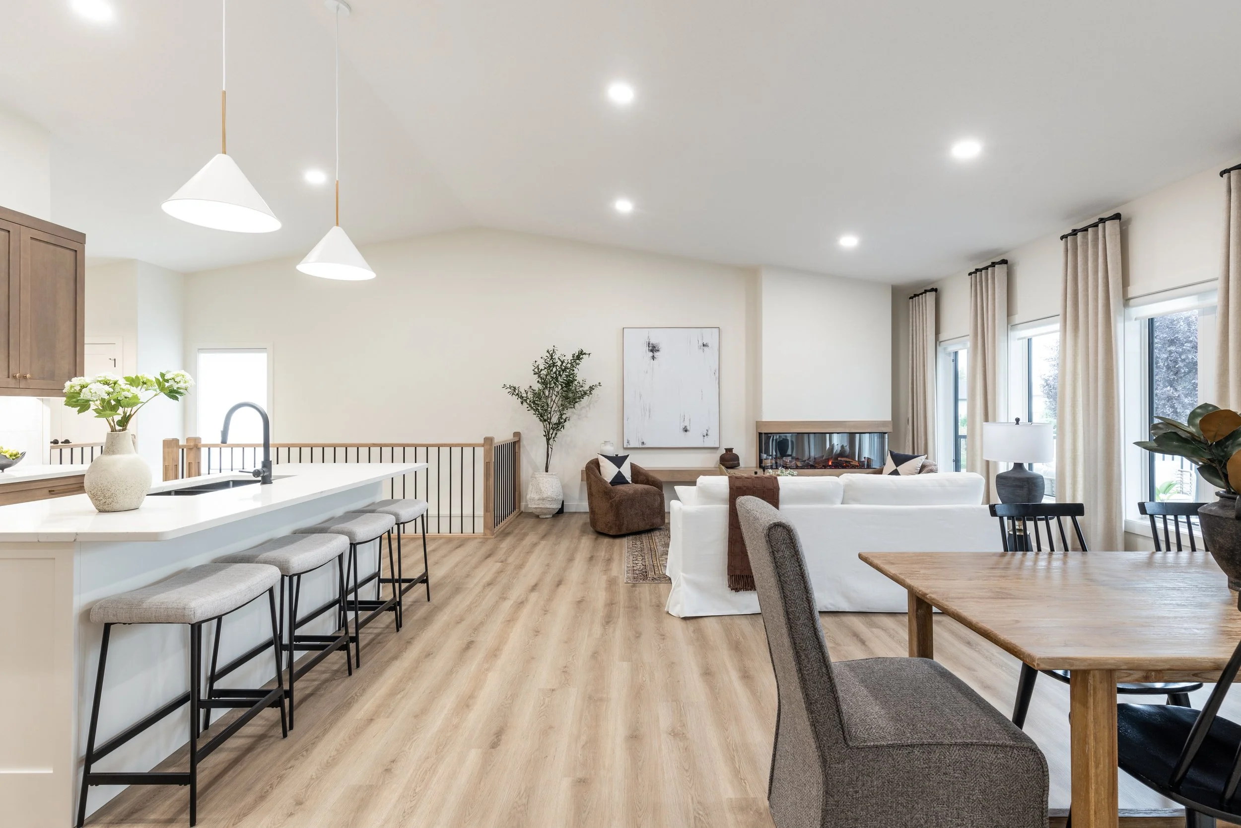 124 Hamptons Cres-23.jpg