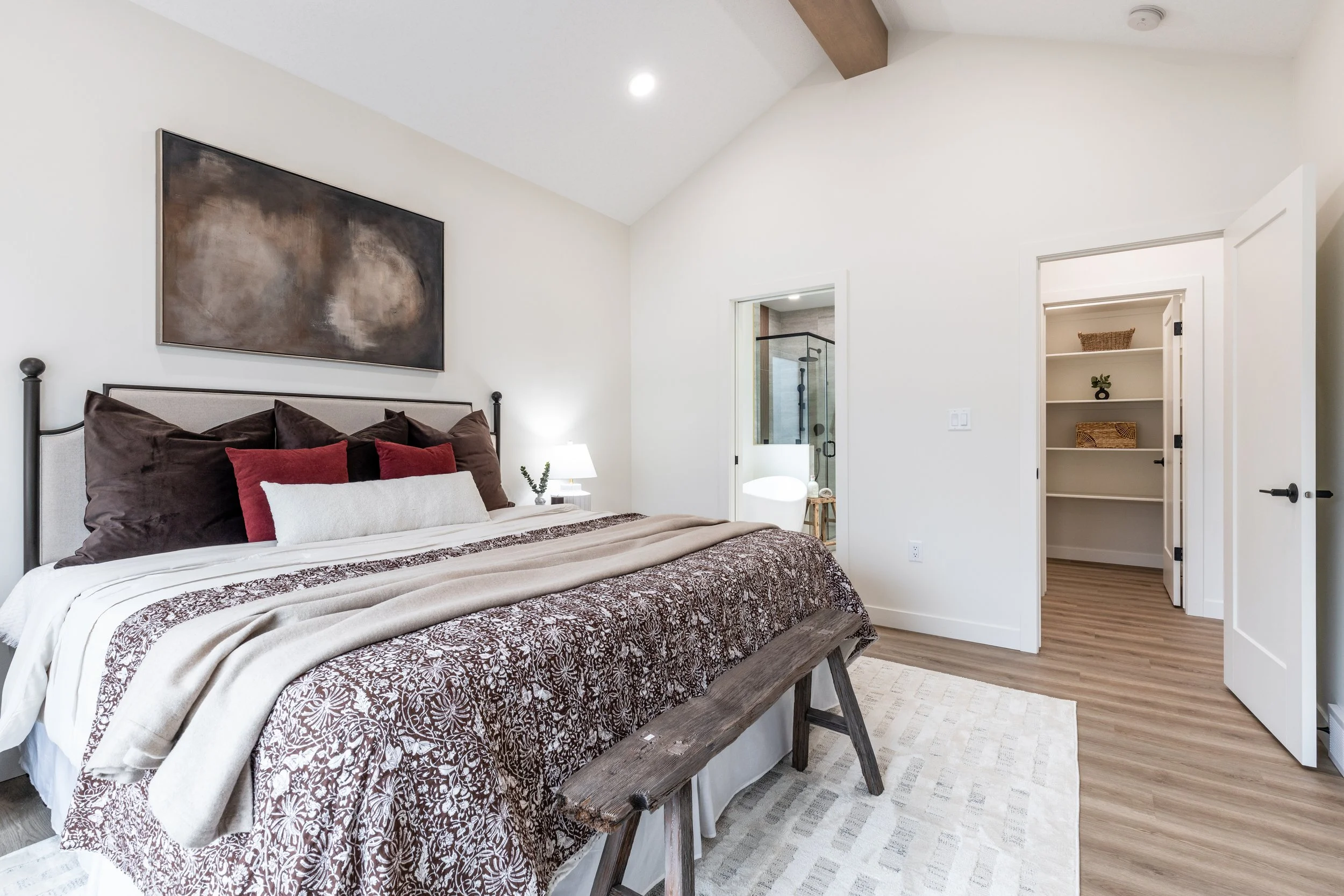 124 Hamptons Cres-38.jpg