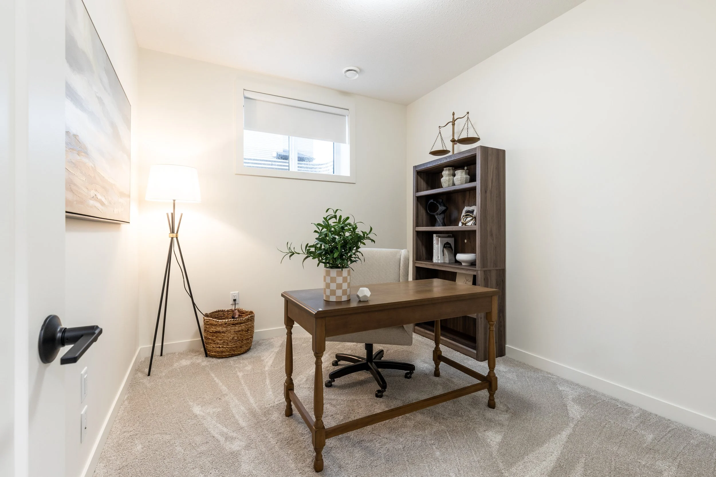 124 Hamptons Cres-74.jpg