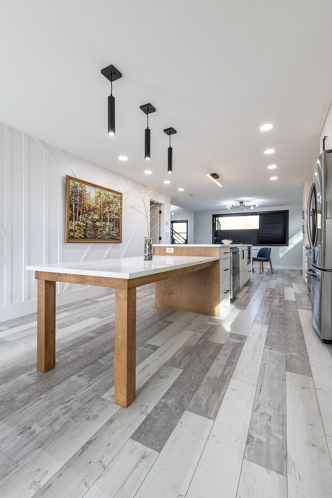 227 12 St SE-24.jpg
