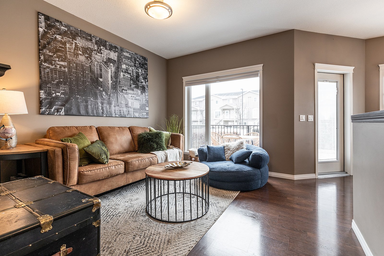 218 Somerset Way SE-6.jpg