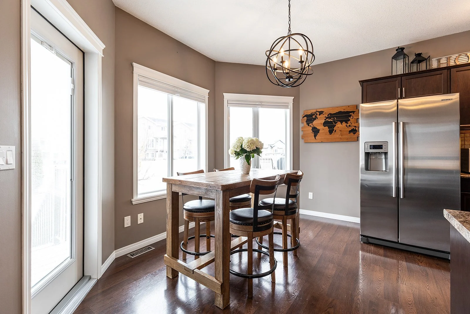 218 Somerset Way SE-9.jpg