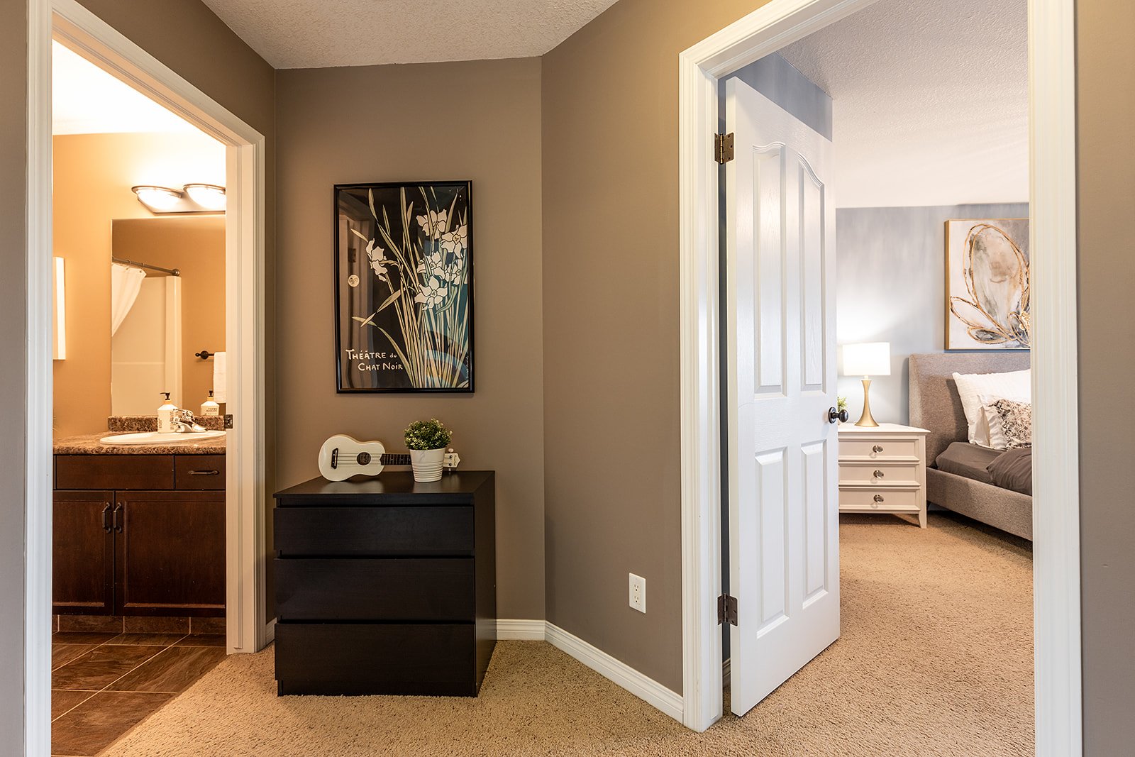 218 Somerset Way SE-20.jpg
