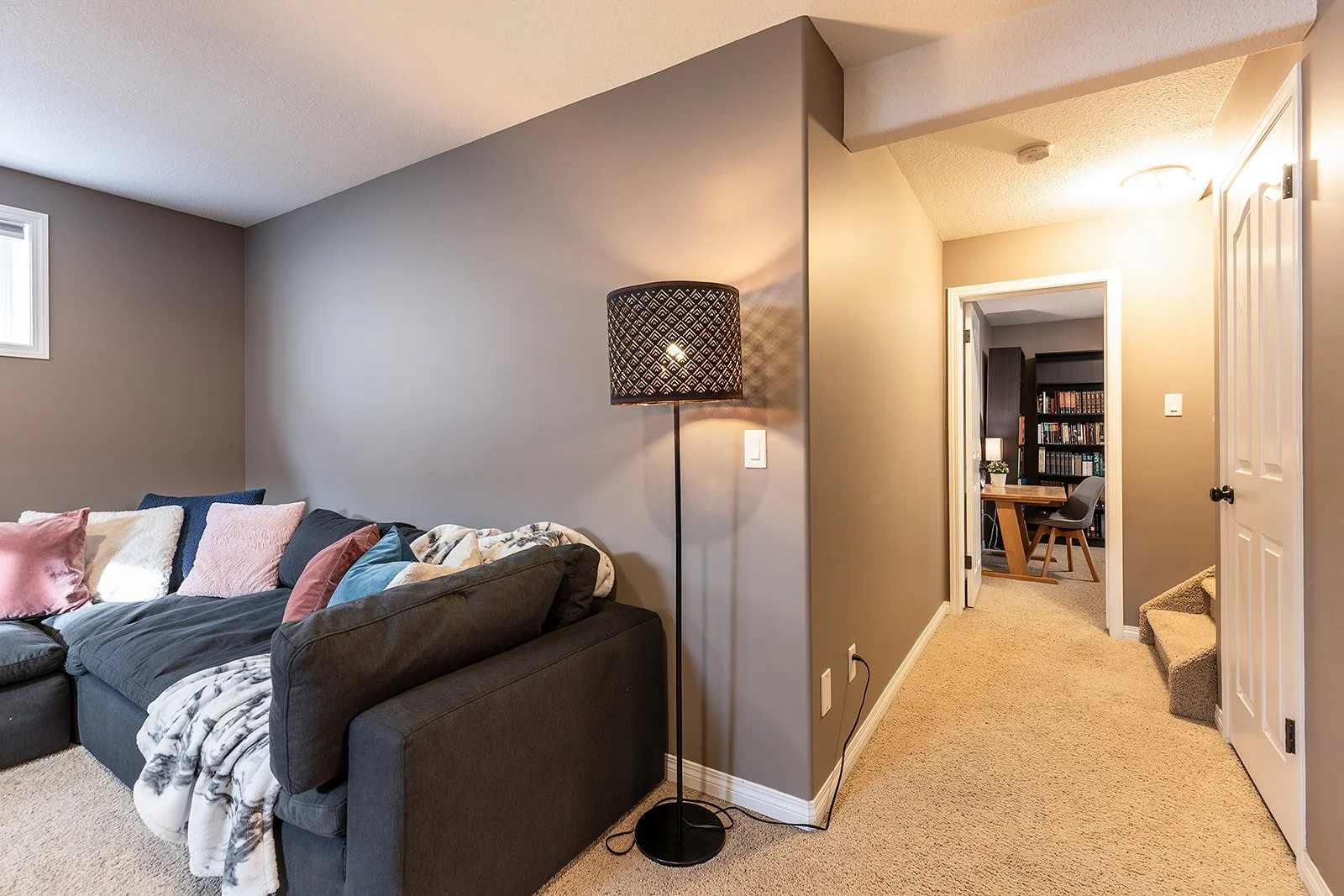 218 Somerset Way SE-34.jpg