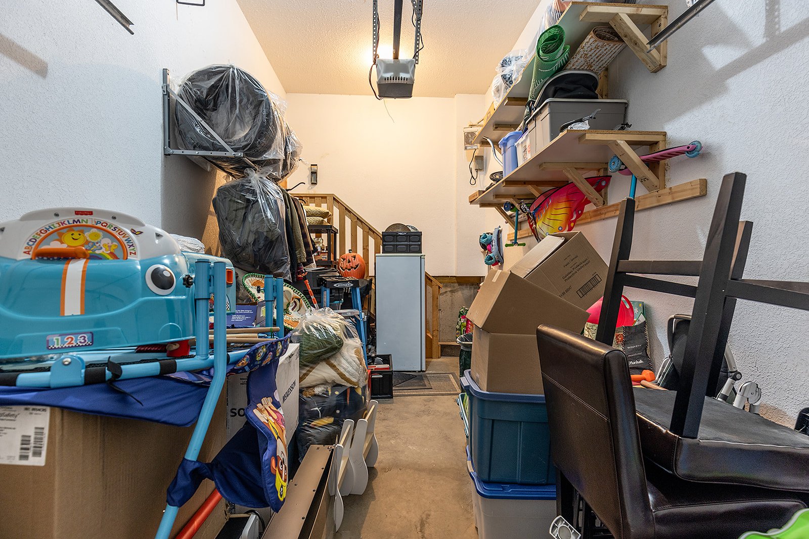 218 Somerset Way SE-41.jpg