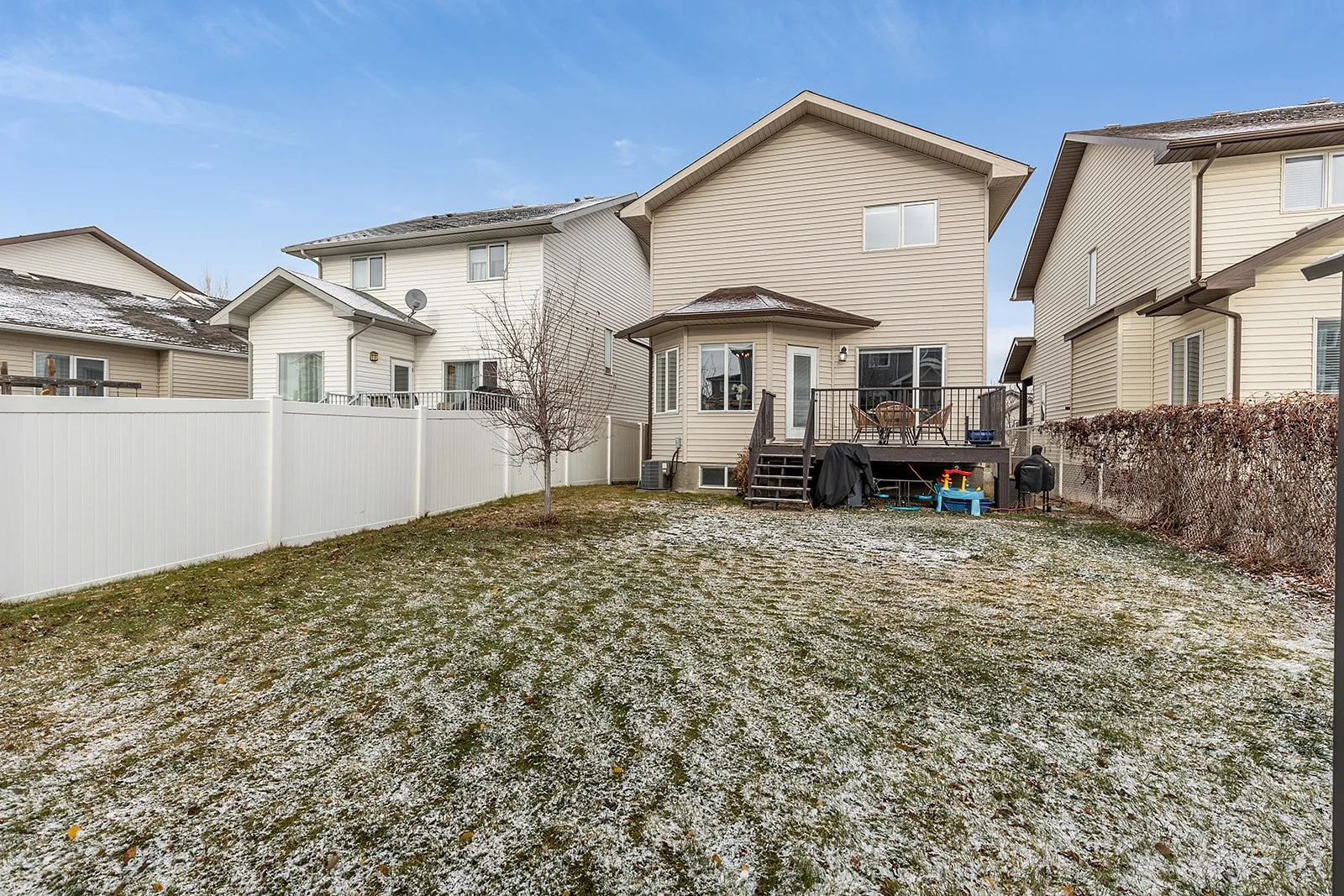218 Somerset Way SE-46.jpg
