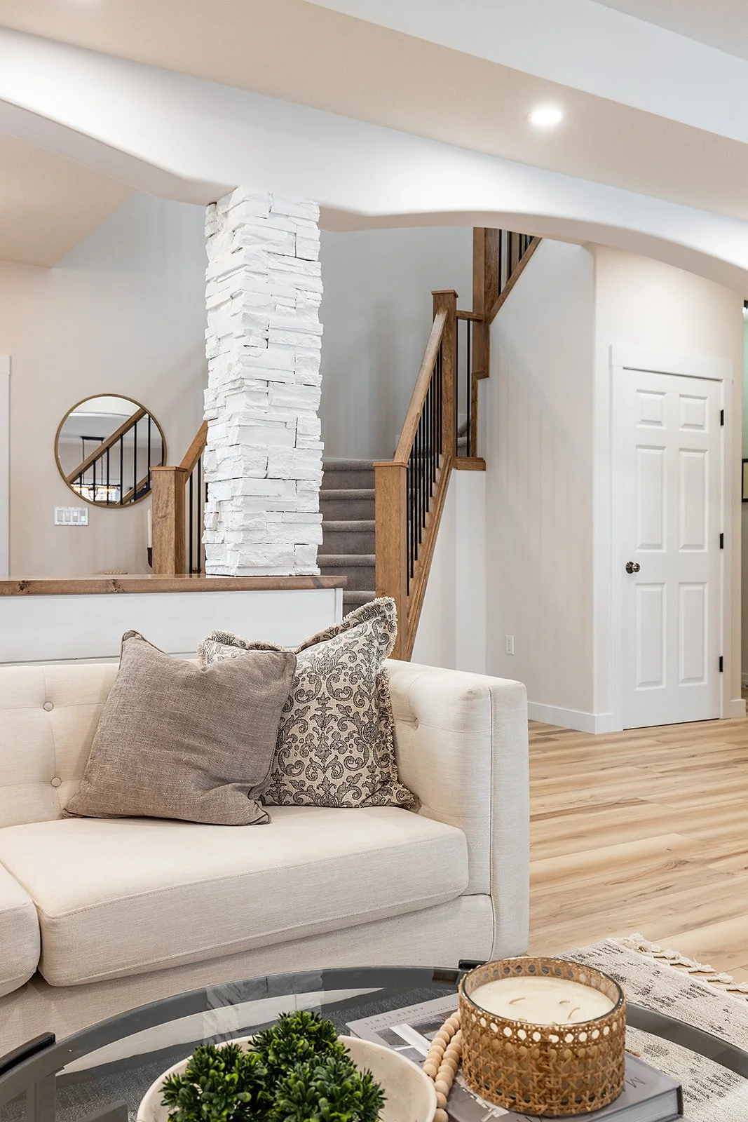 111 Sundance Rd SW winter-13.jpg