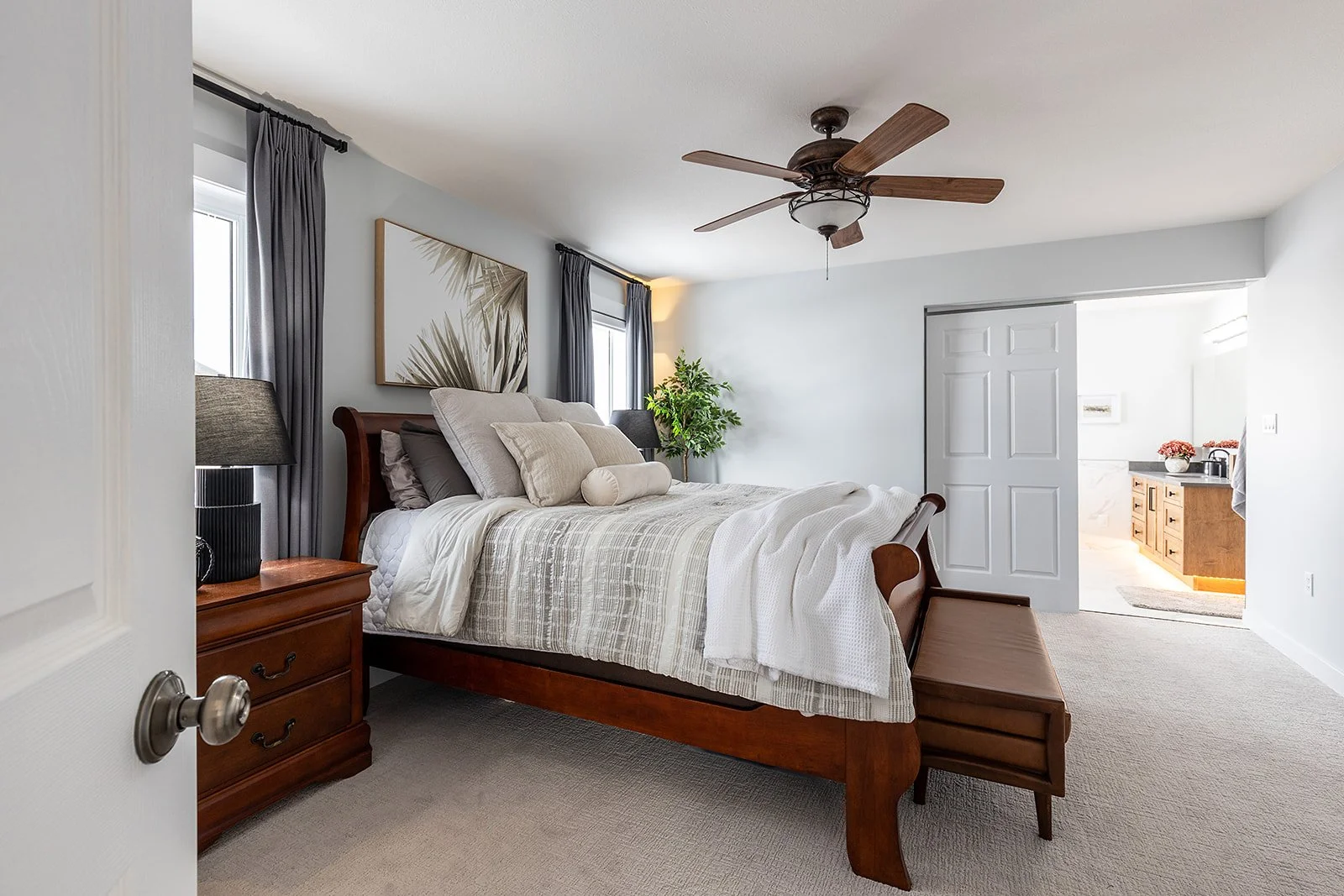 111 Sundance Rd SW winter-38.jpg