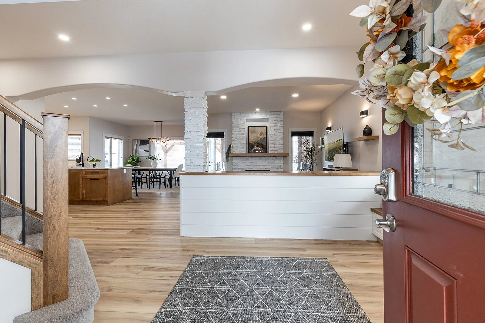 111 Sundance Rd SW winter-1.jpg