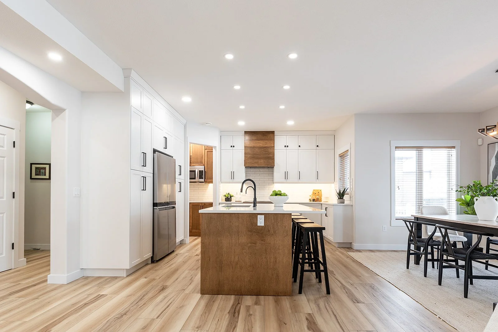111 Sundance Rd SW winter-14.jpg