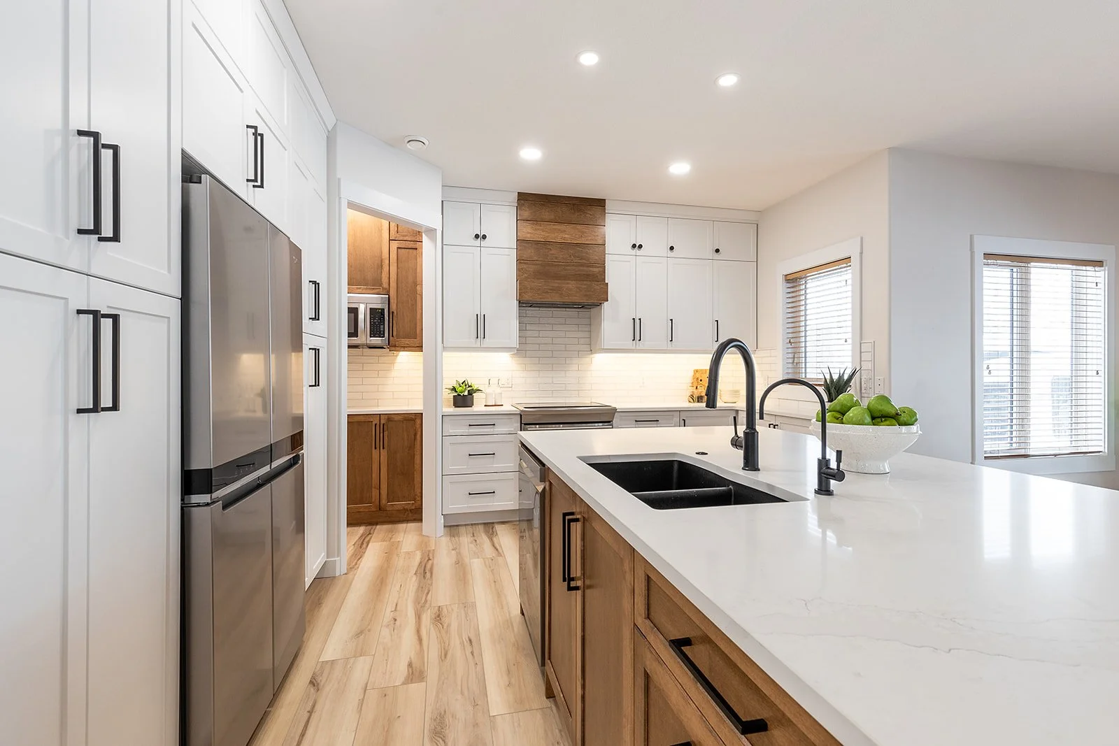 111 Sundance Rd SW winter-17.jpg