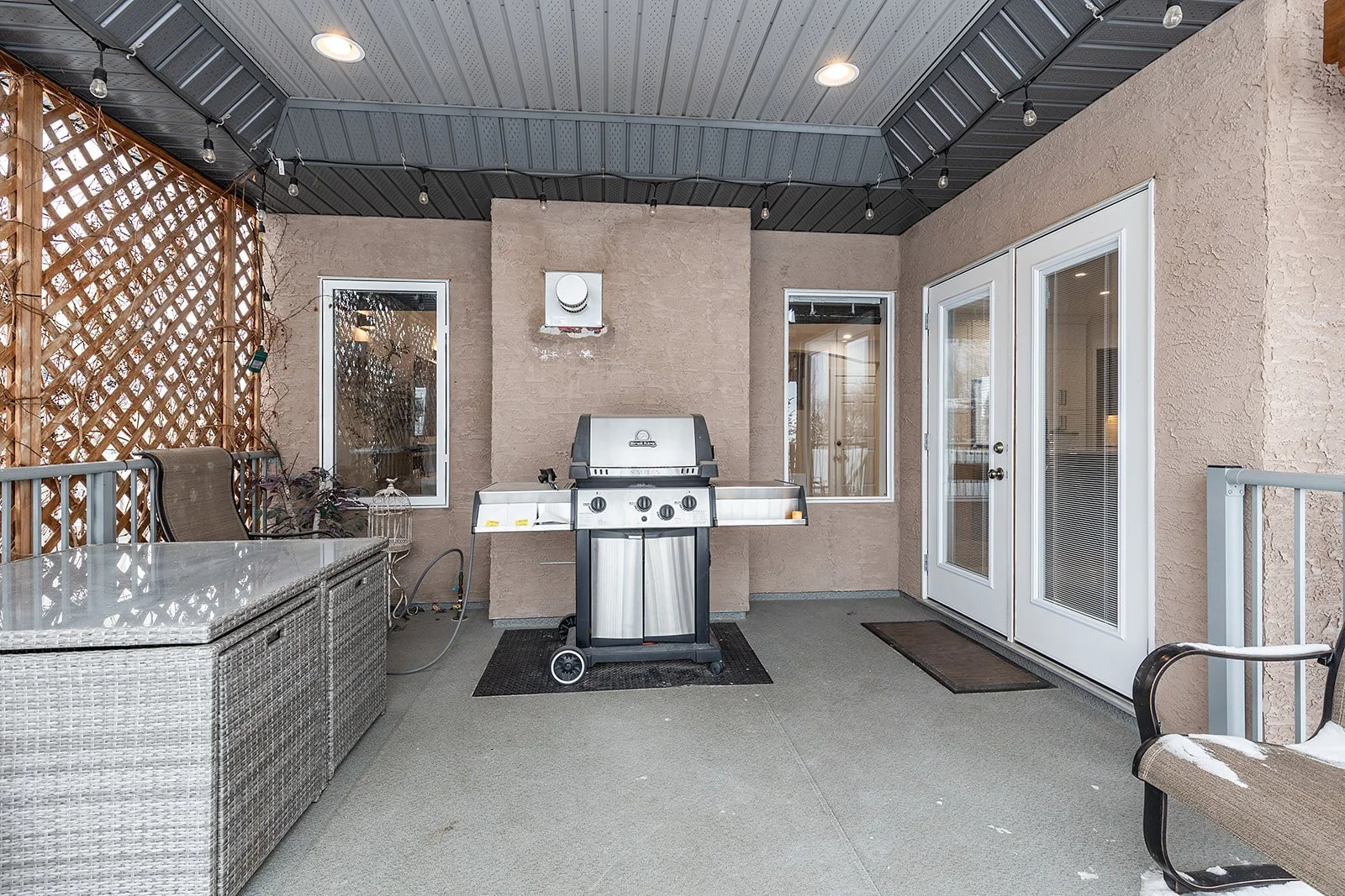 111 Sundance Rd SW winter-70.jpg