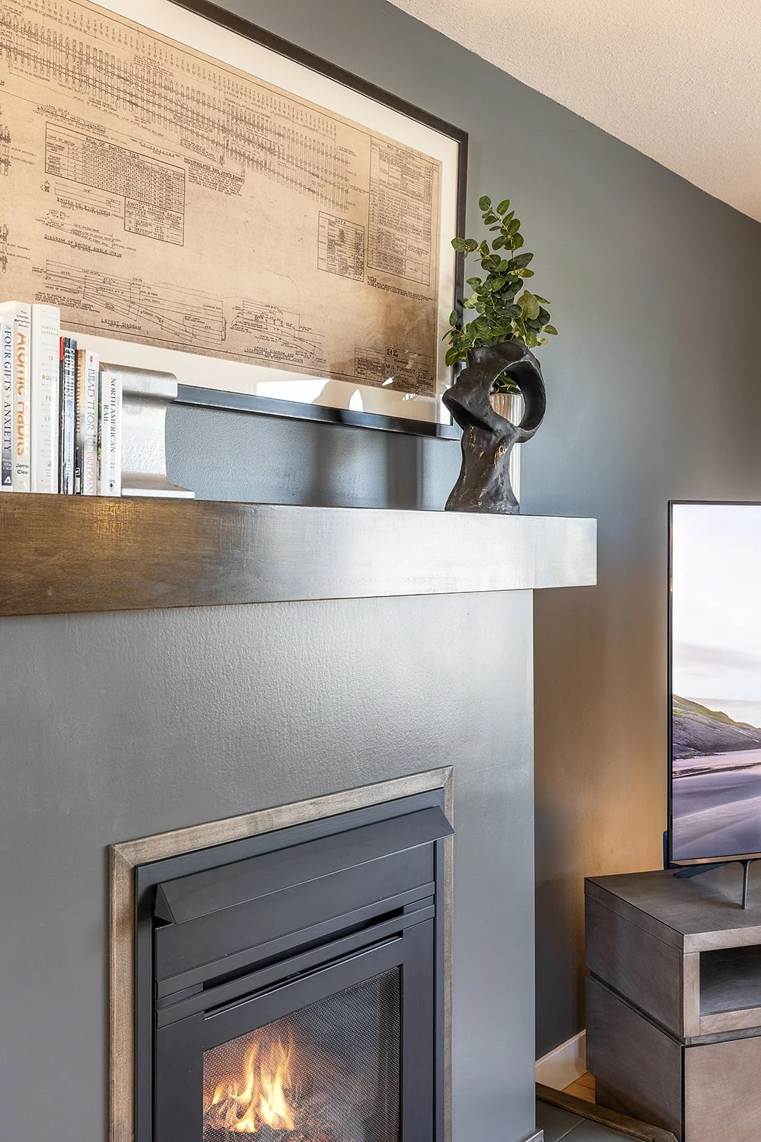 480 Sissons Cres SE-11.jpg
