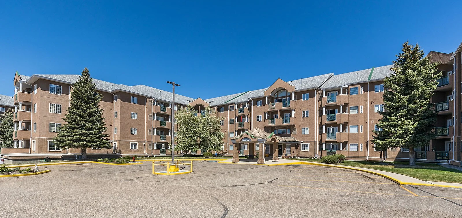 436 278 Park Meadows Dr-2.jpg