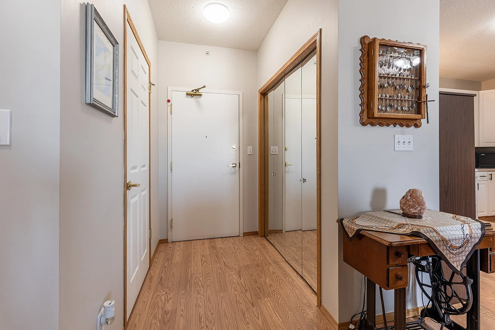 436 278 Park Meadows Dr-6.jpg