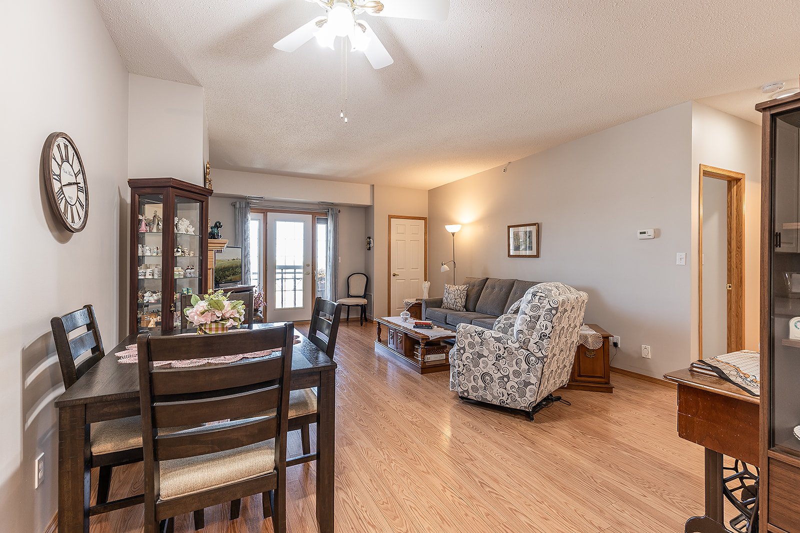 436 278 Park Meadows Dr-8.jpg