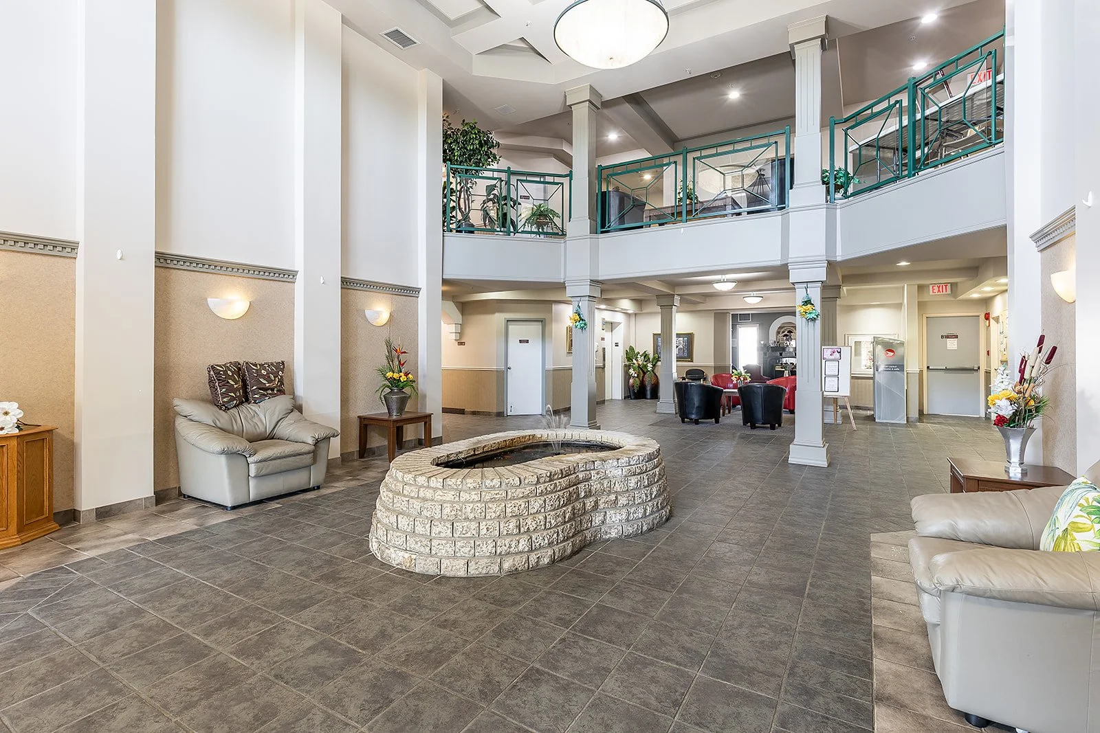 436 278 Park Meadows Dr-27.jpg