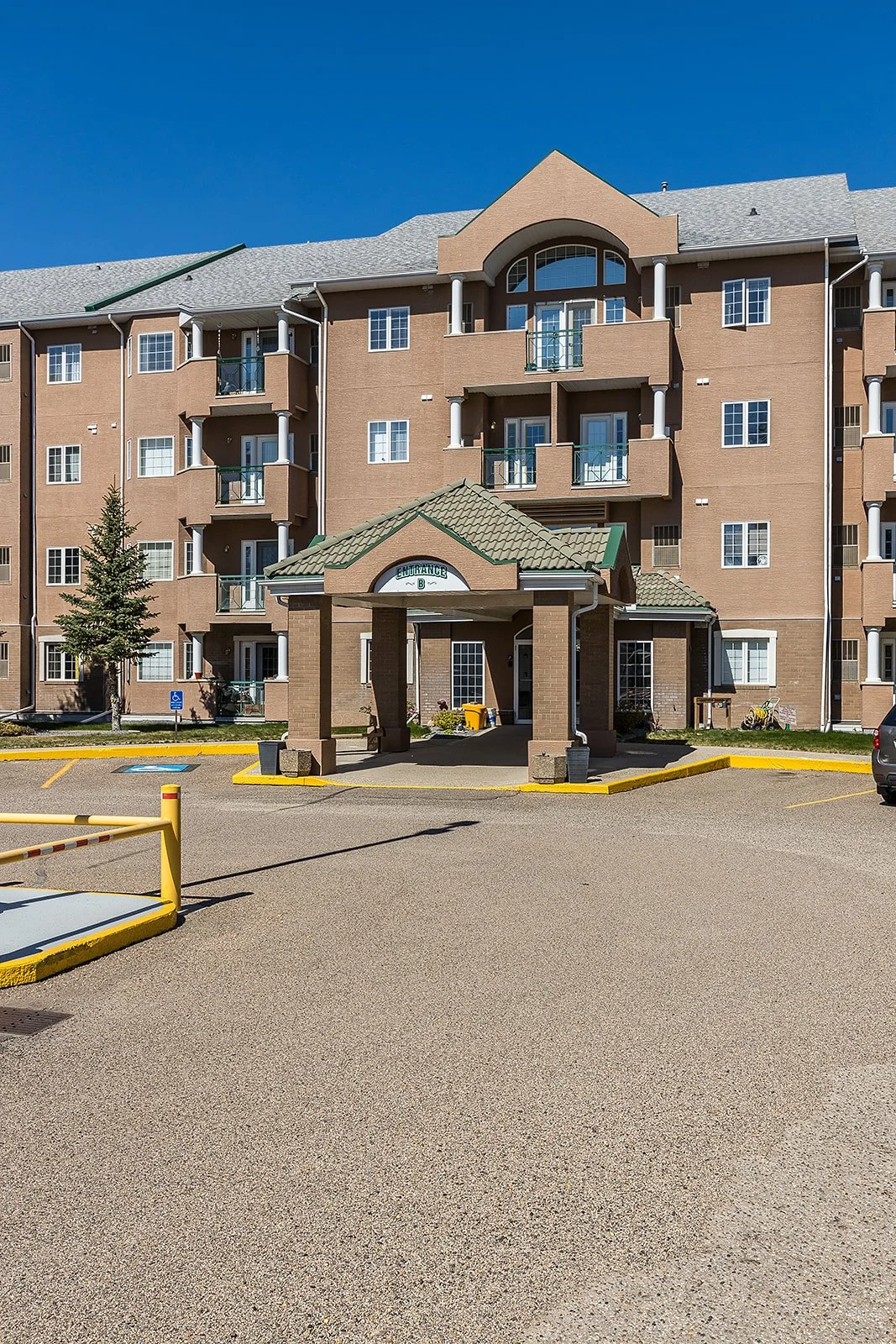 436 278 Park Meadows Dr-40.jpg