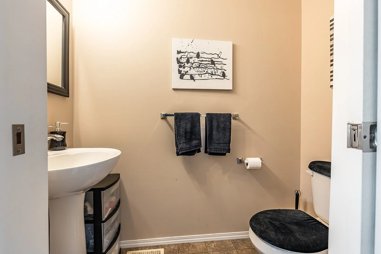 44 Saamis Meadows Lane SW-24.jpg