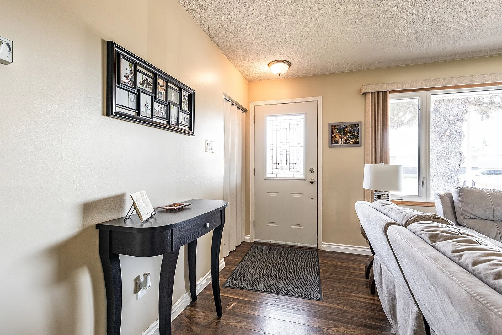 2168 20 Ave SE-7.jpg