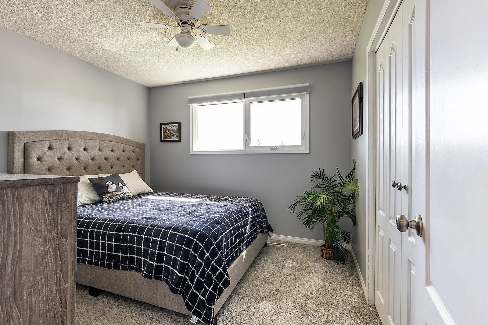 2168 20 Ave SE-19.jpg
