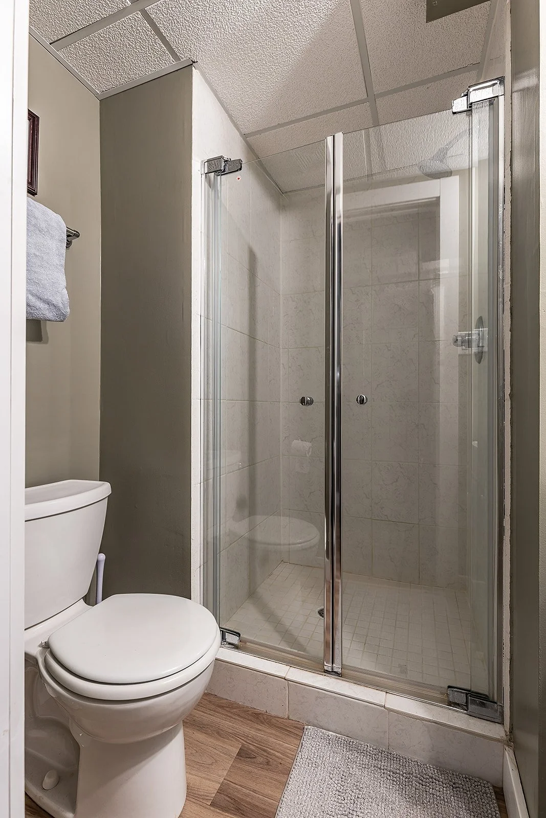 2168 20 Ave SE-32.jpg