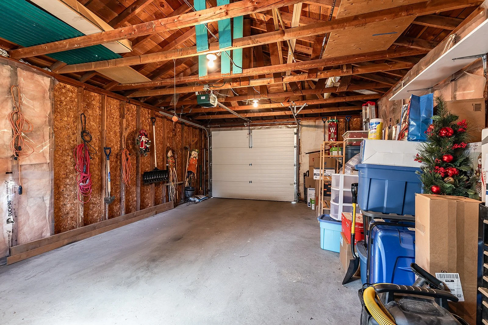 2168 20 Ave SE-44.jpg