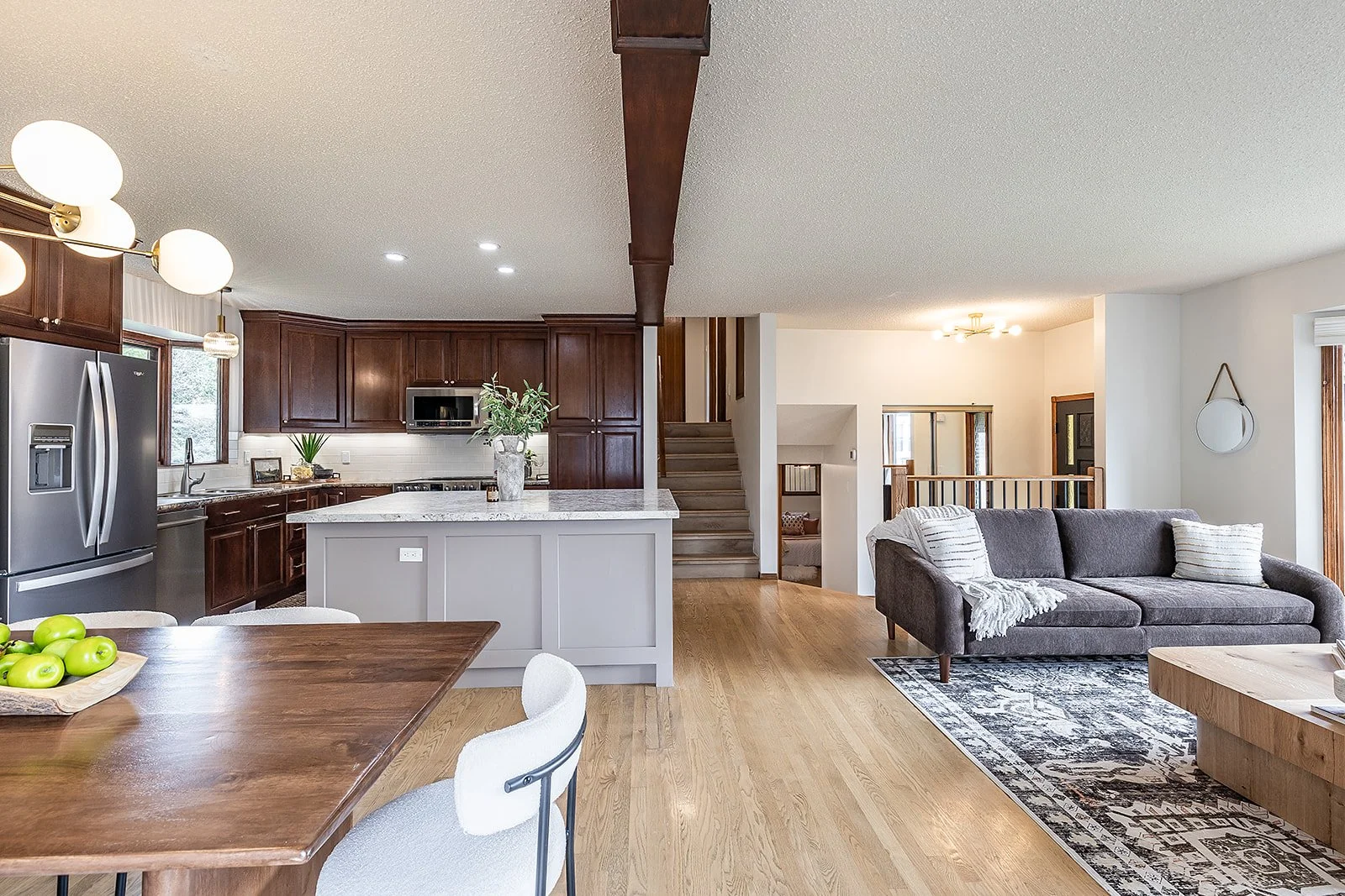 32 Ross Heights Ct SE-10.jpg