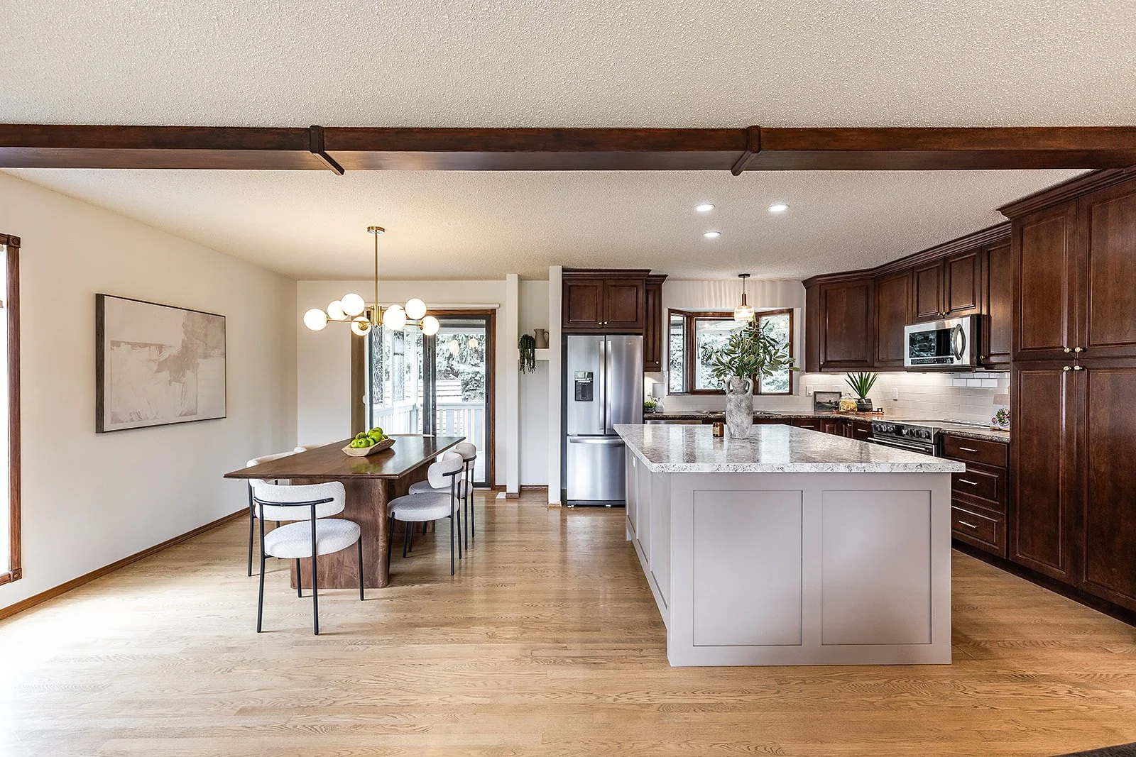 32 Ross Heights Ct SE-14.jpg