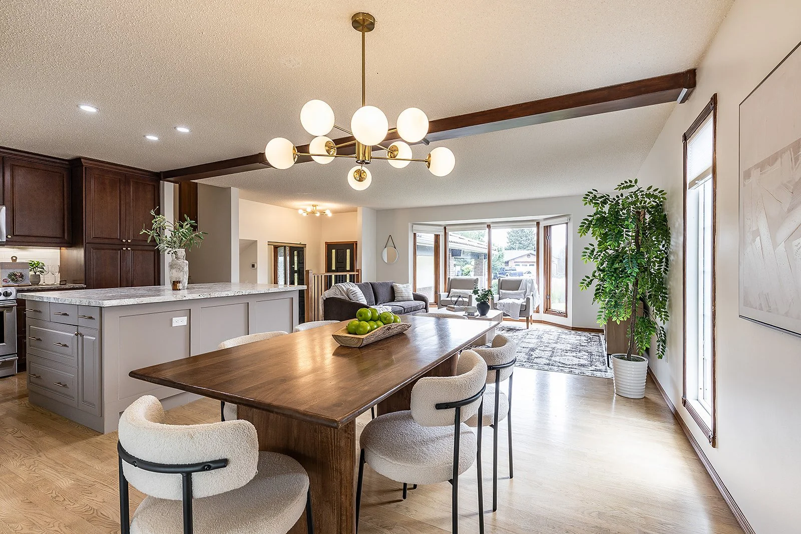 32 Ross Heights Ct SE-24.jpg