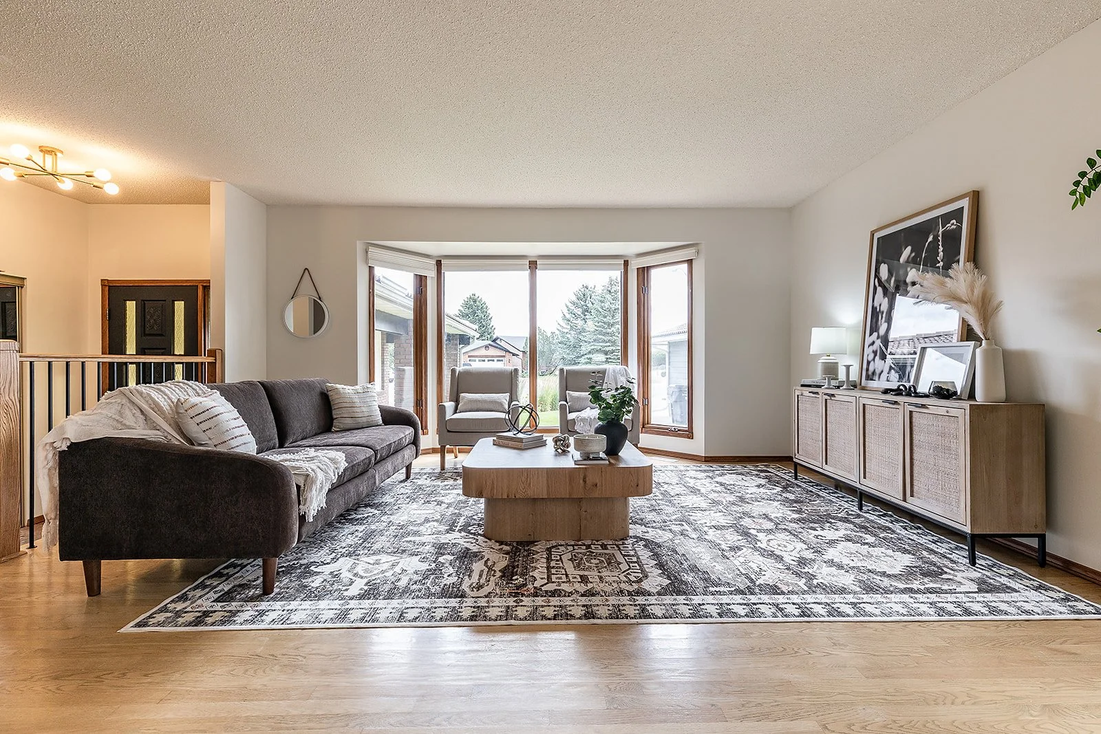 32 Ross Heights Ct SE-27.jpg