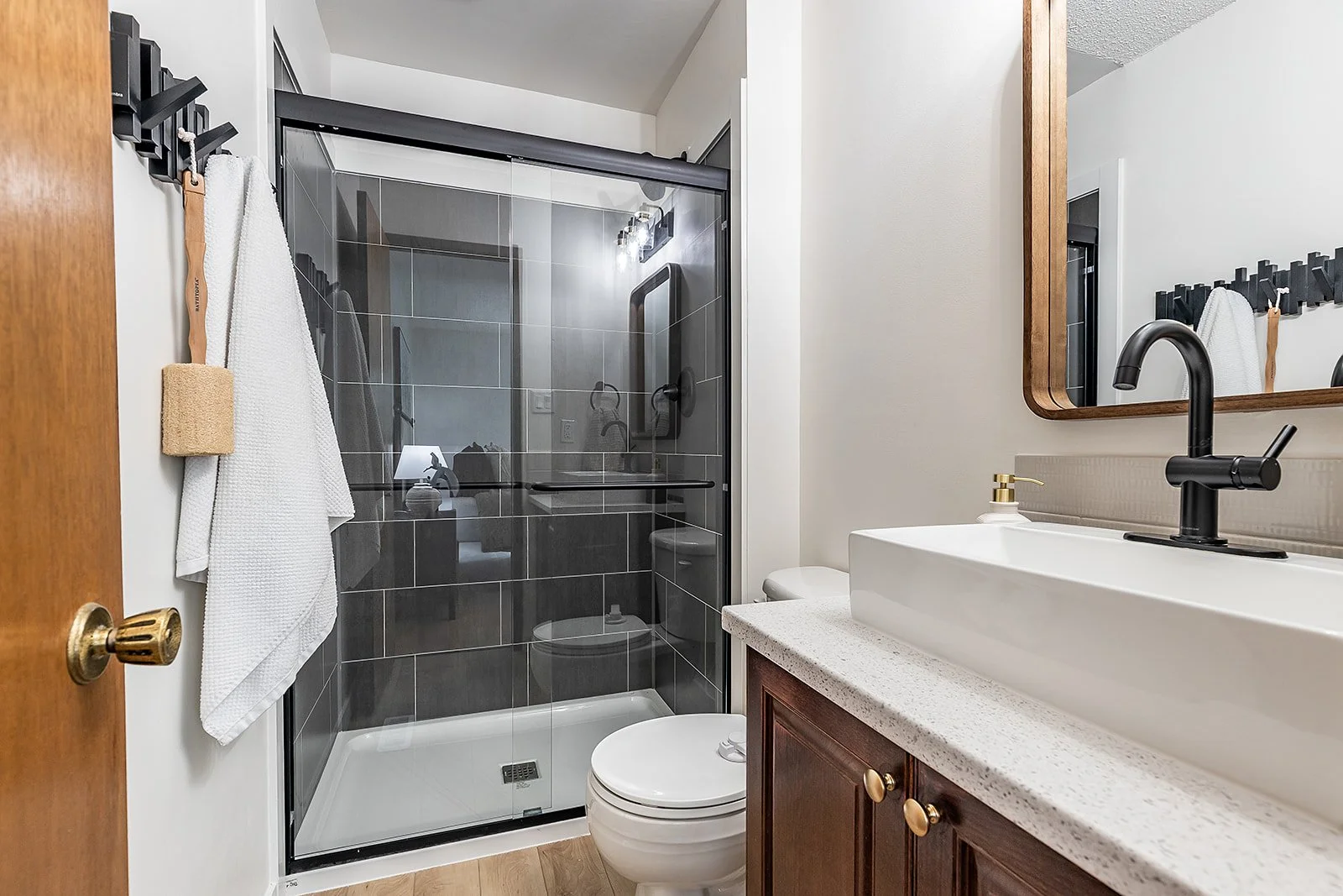 32 Ross Heights Ct SE-39.jpg