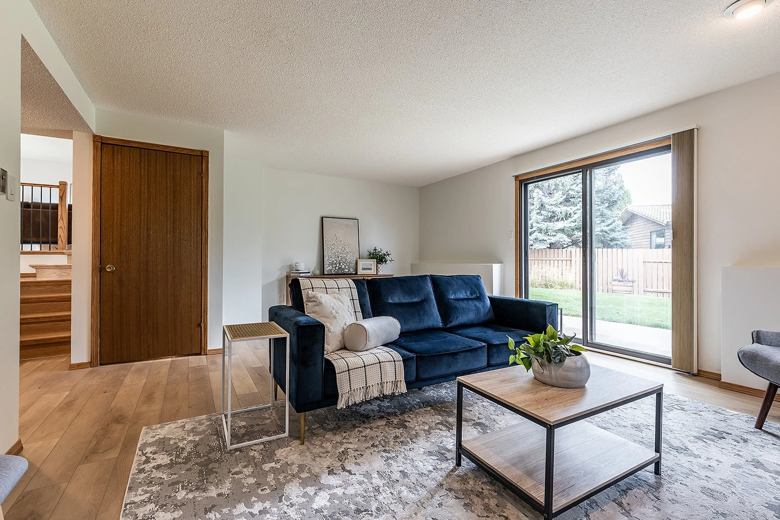 32 Ross Heights Ct SE-51.jpg