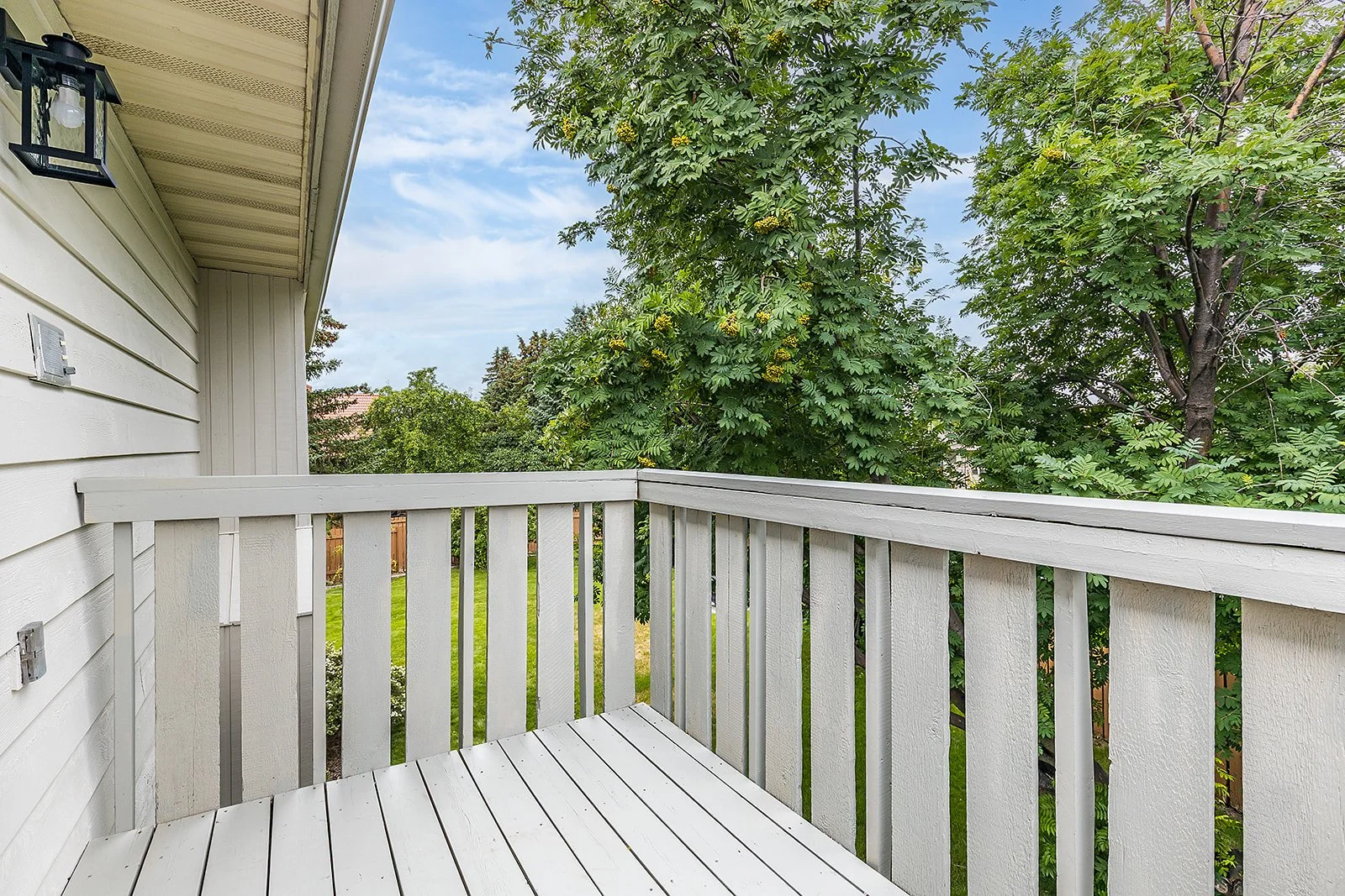 32 Ross Heights Ct SE-68.jpg