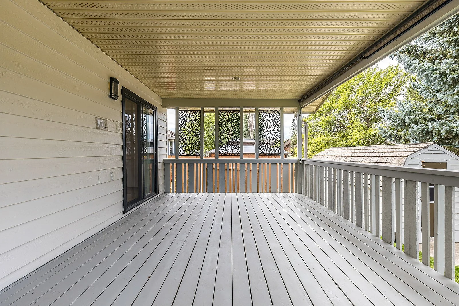 32 Ross Heights Ct SE-71.jpg